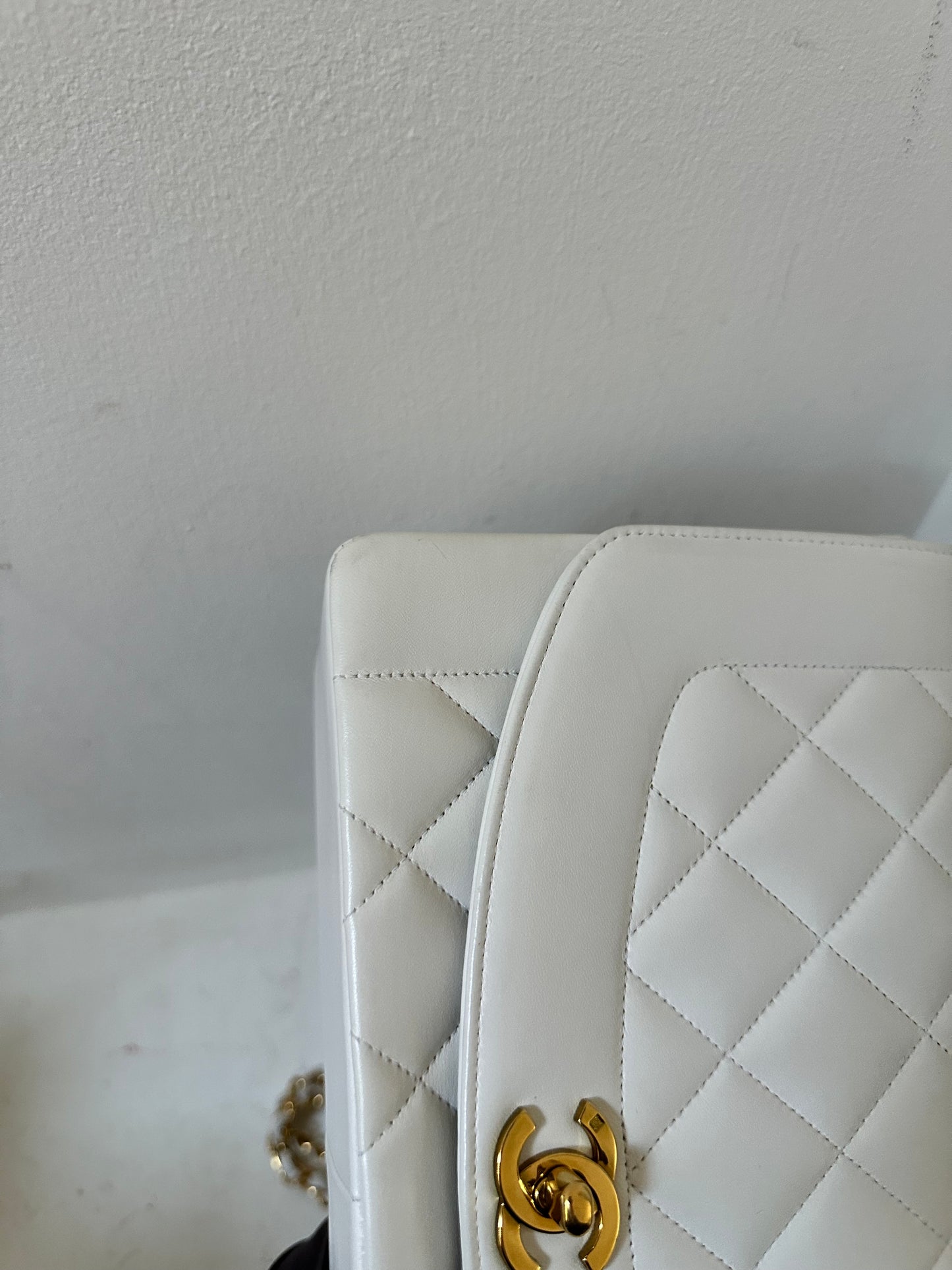 Chanel Diana white medium flap bag