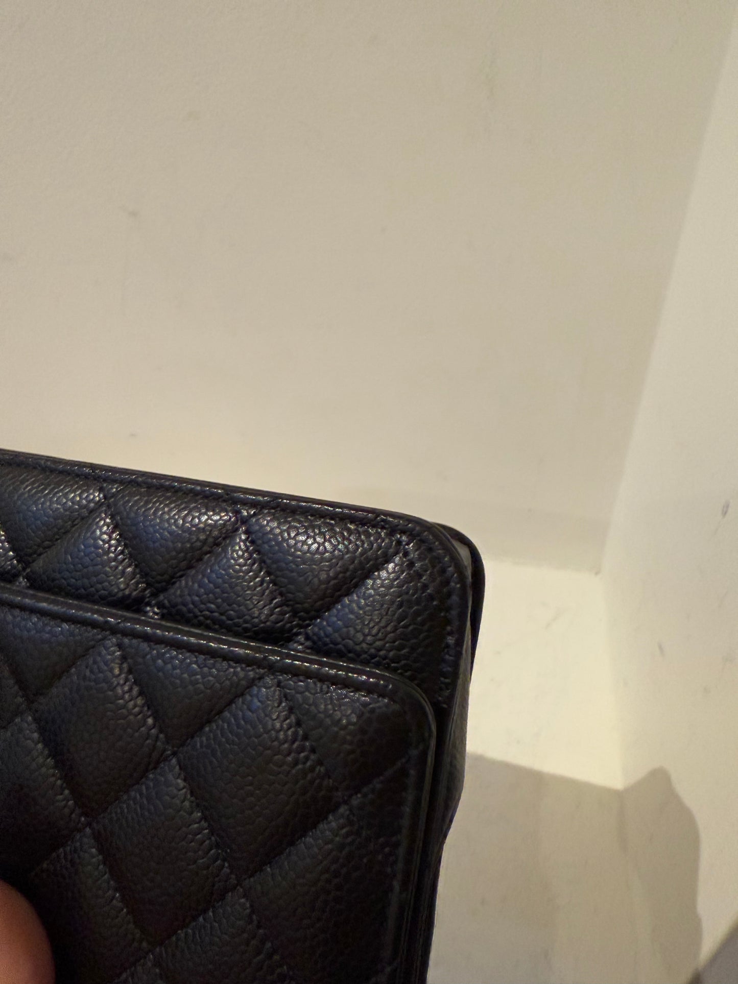Chanel wallet on chain black caviar new