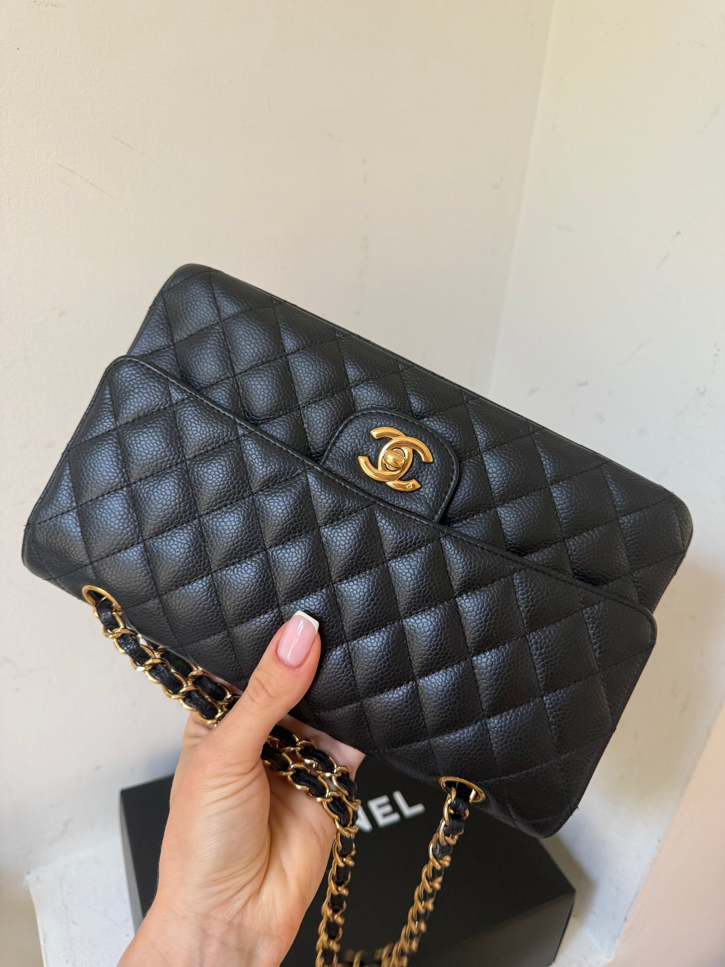 Chanel caviar classic flapbag medium 2008
