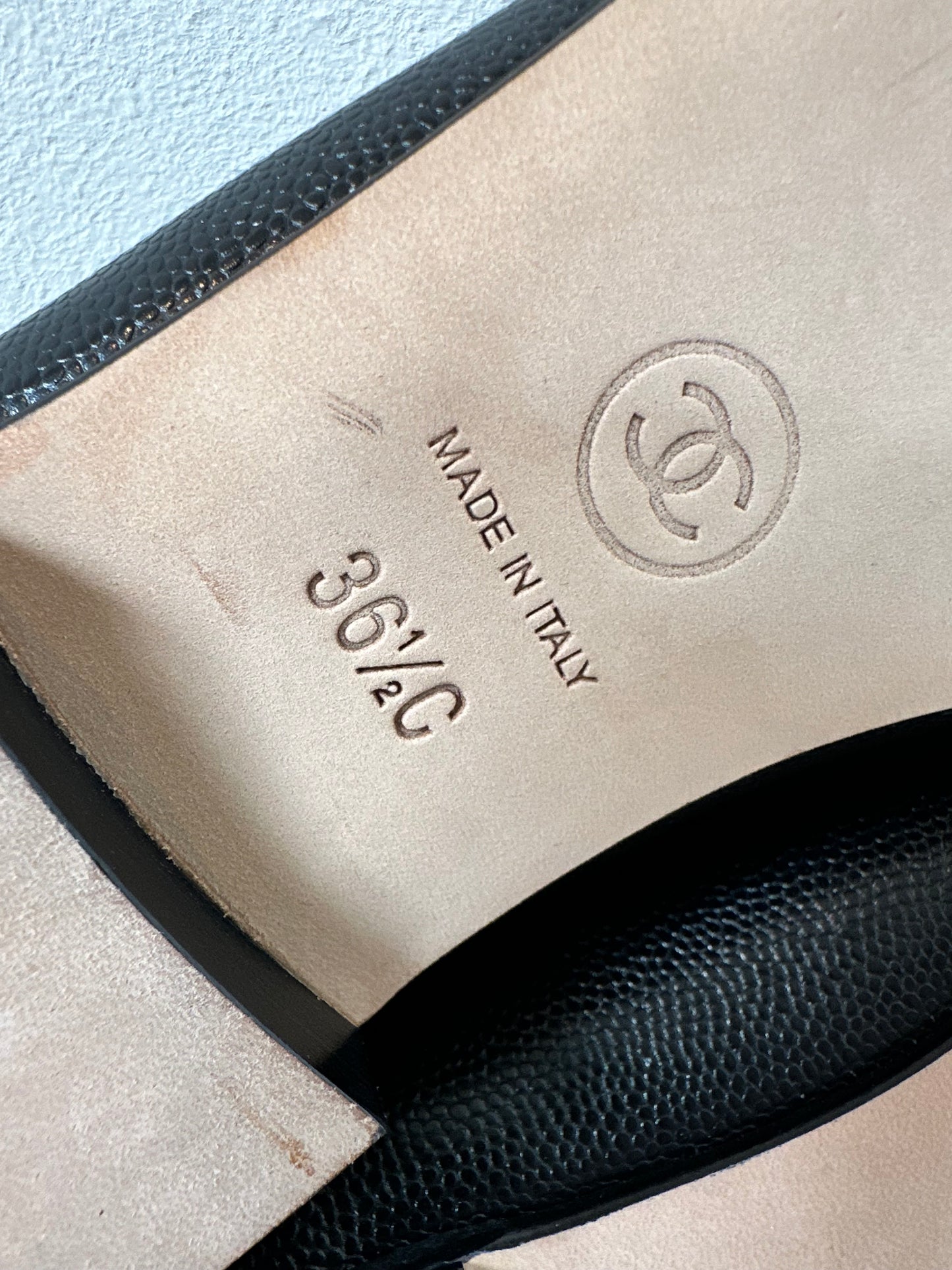 Chanel black ballerinas size 36,5