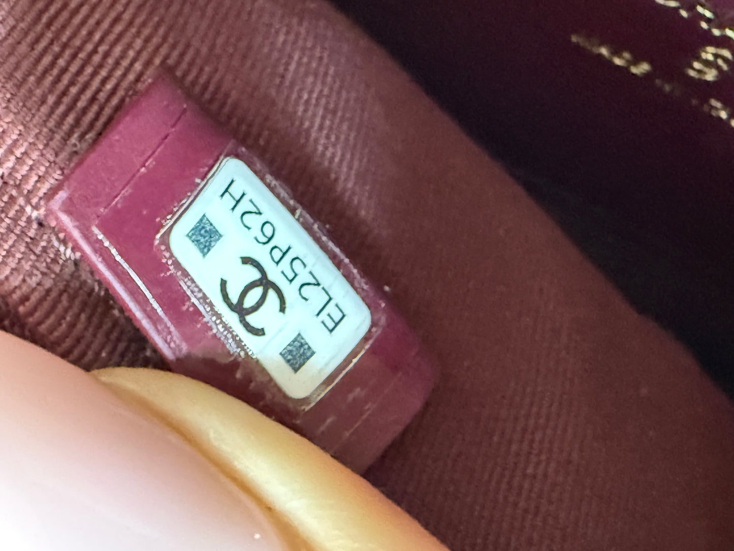 Chanel 2024 Waist bag in burgundy