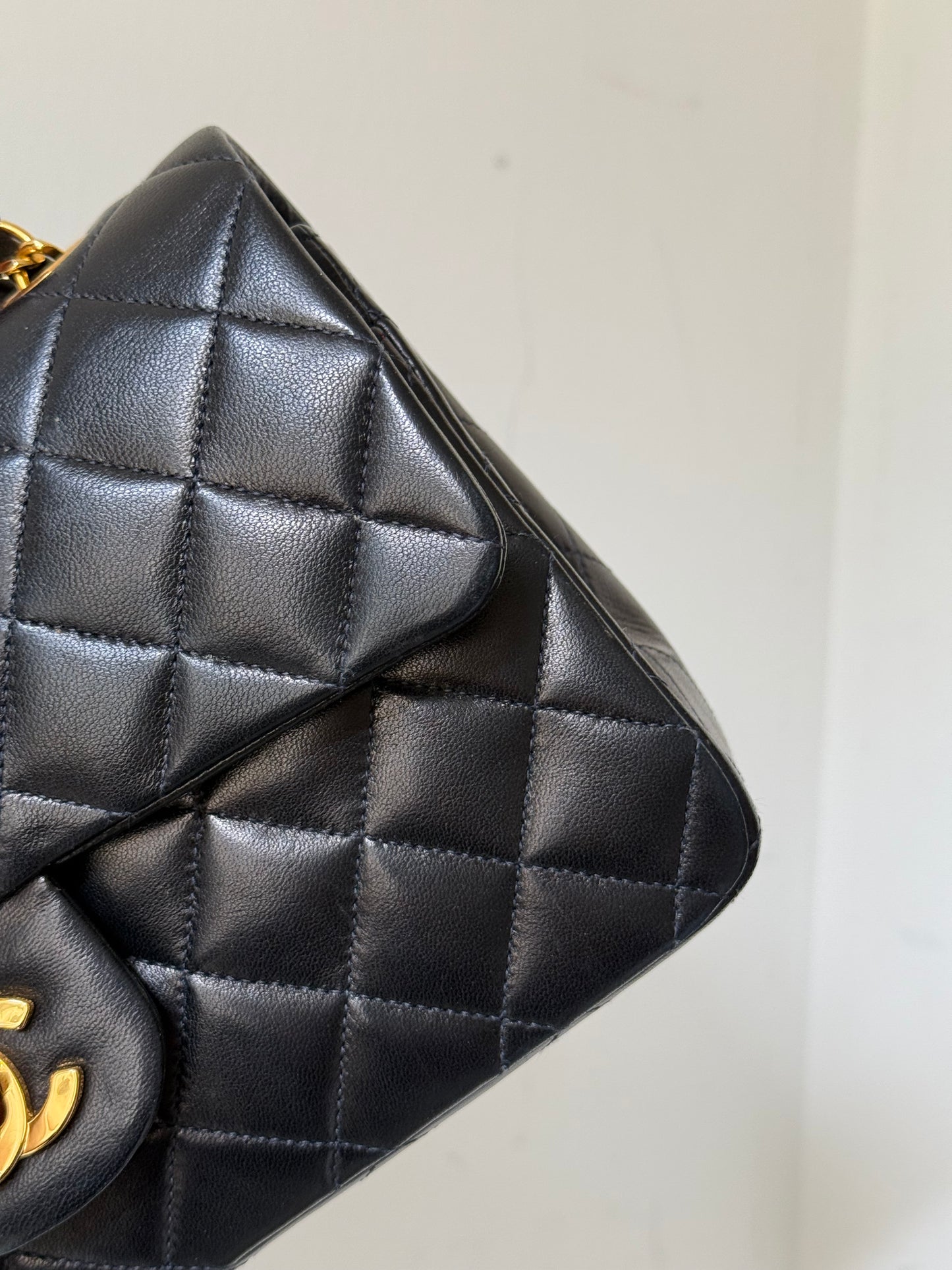 Chanel black small flapbag 2 series