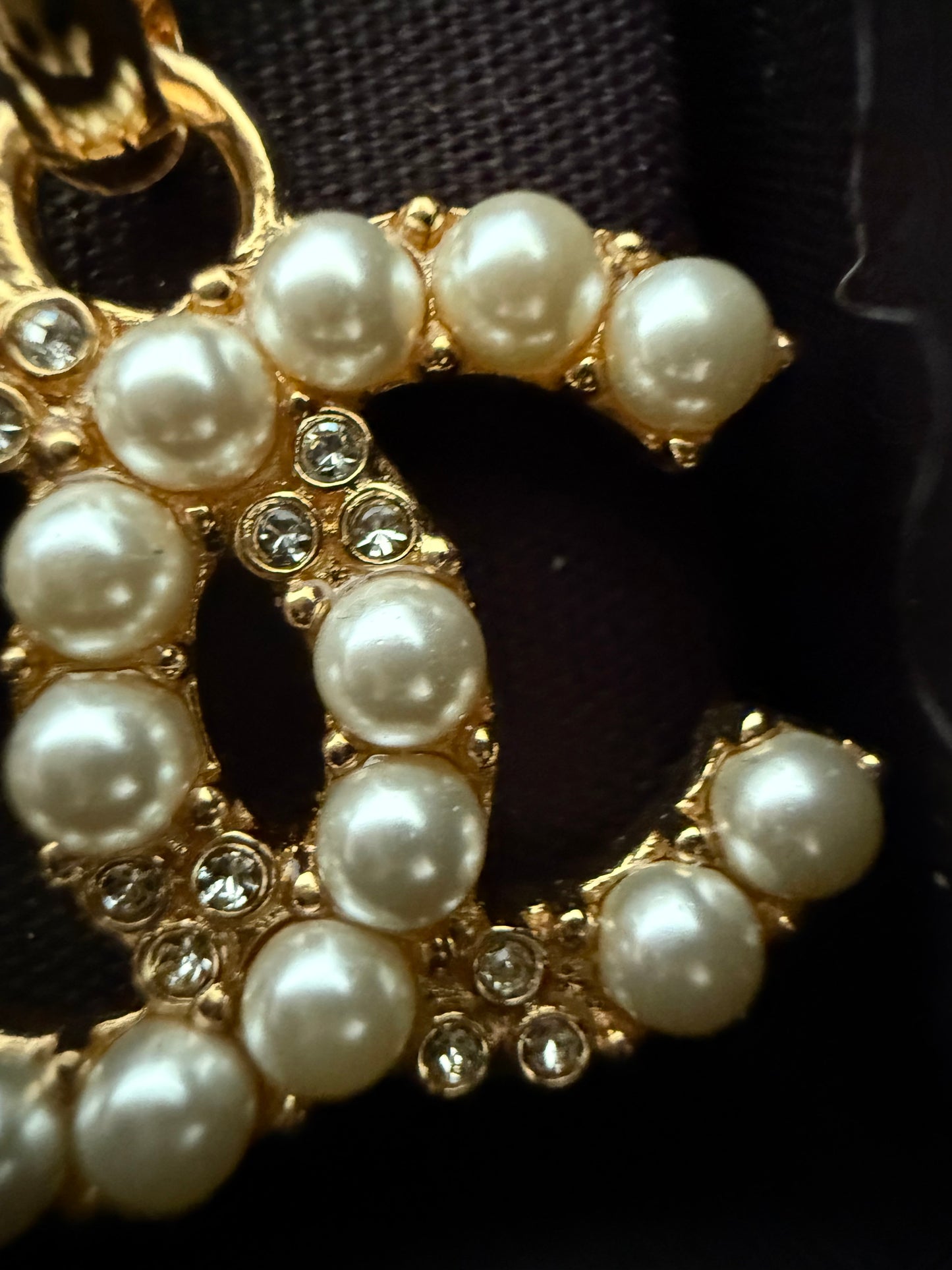 Chanel earrings full set new
