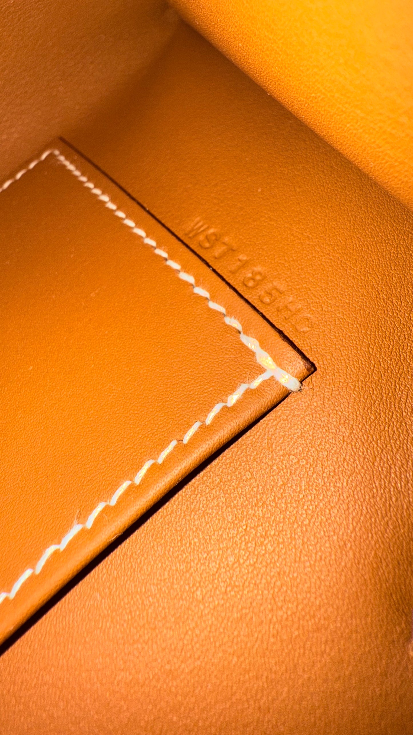 Hermes kelly pochette gold Swift W stamp