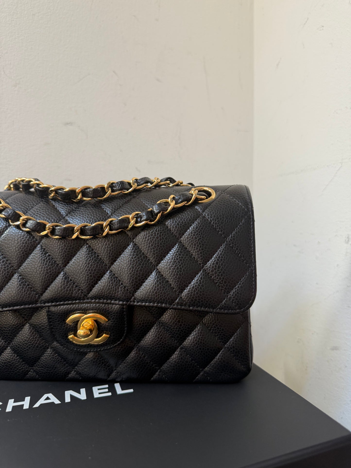 Chanel caviar classic flap 26 series