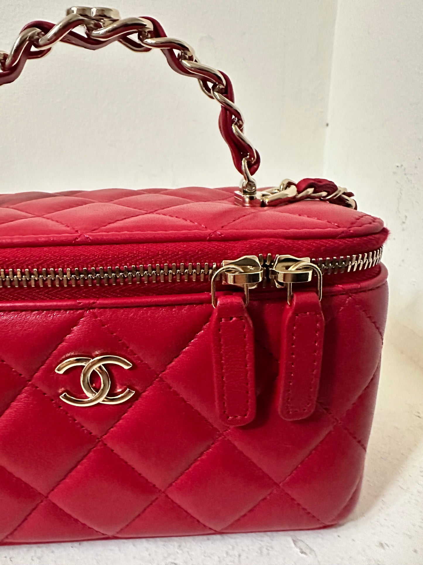 Chanel vanity mini bag with chain