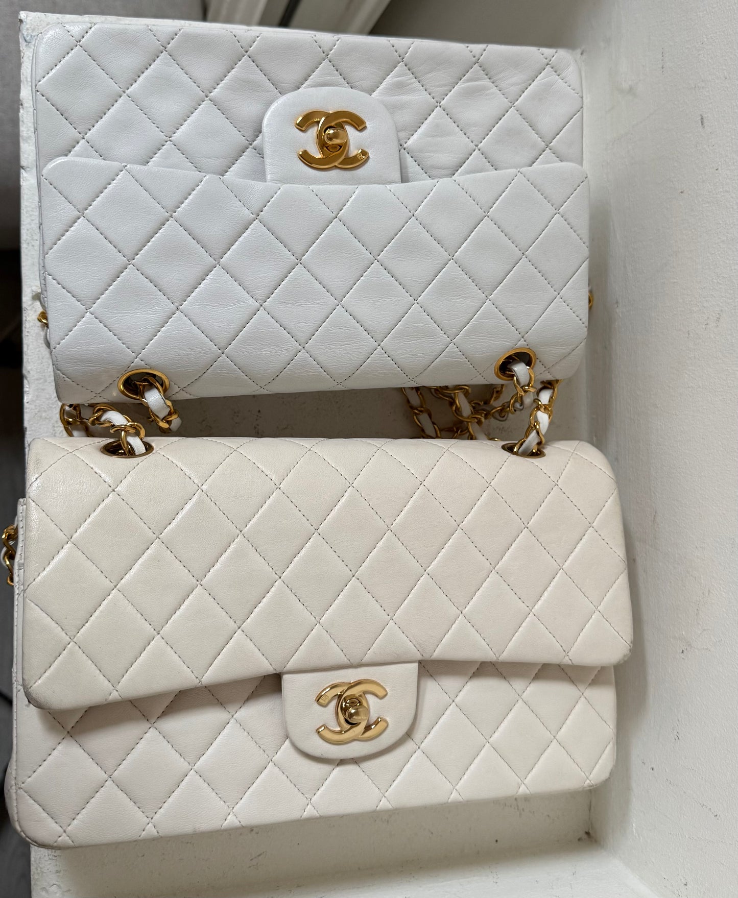 Chanel medium flapbag (2002-2003)
