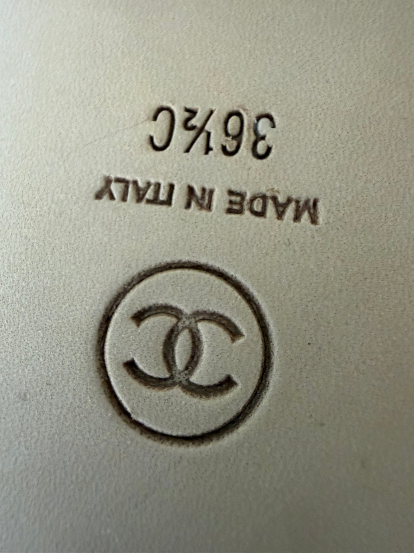 Chanel ballerina 36.5 beige classic