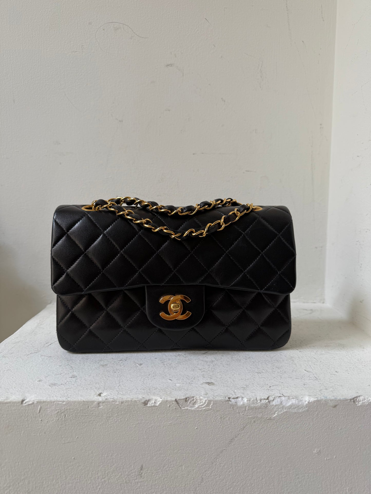 Chanel black small flapbag 2 series