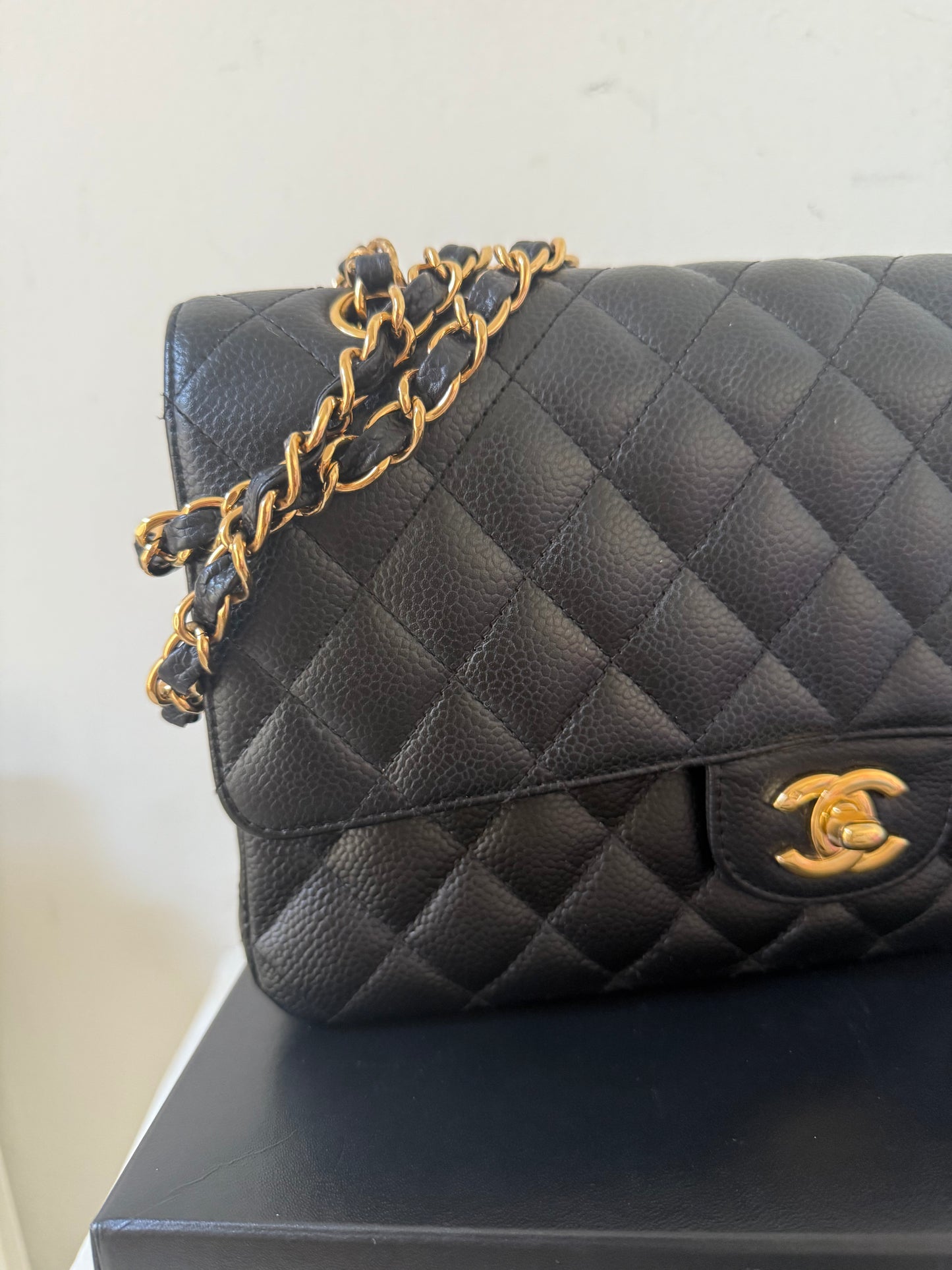 Chanel caviar classic flapbag medium 2008