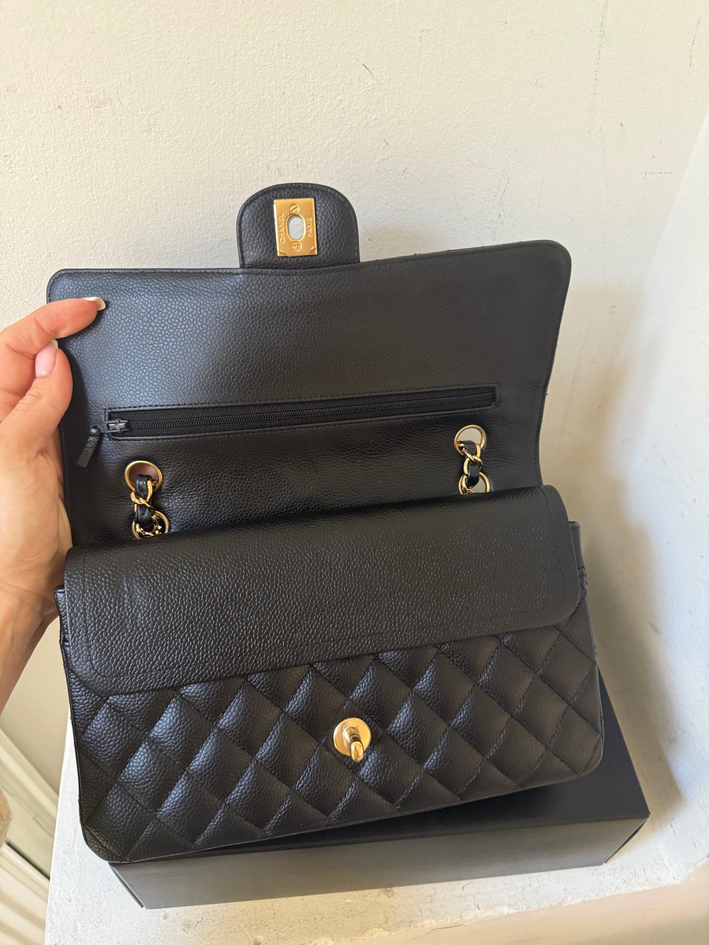 Chanel caviar classic flapbag medium 2008