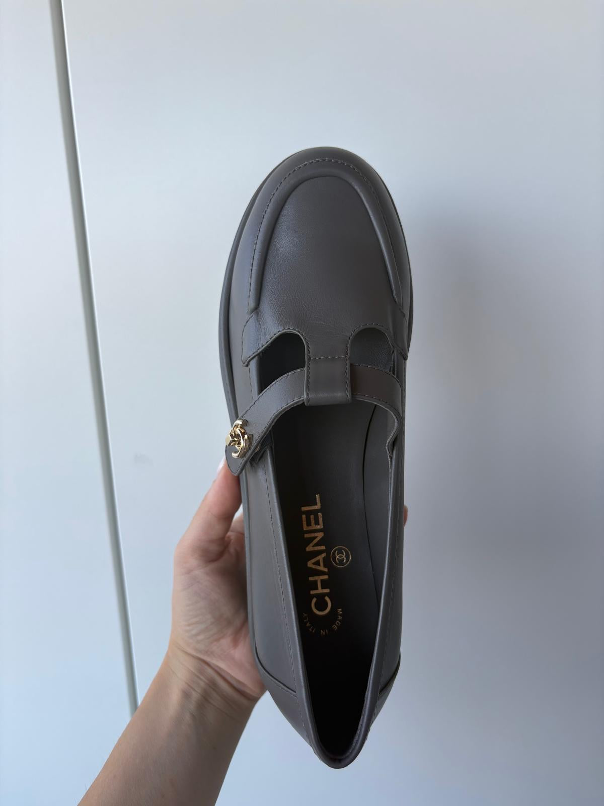Grey moccasin 35.5