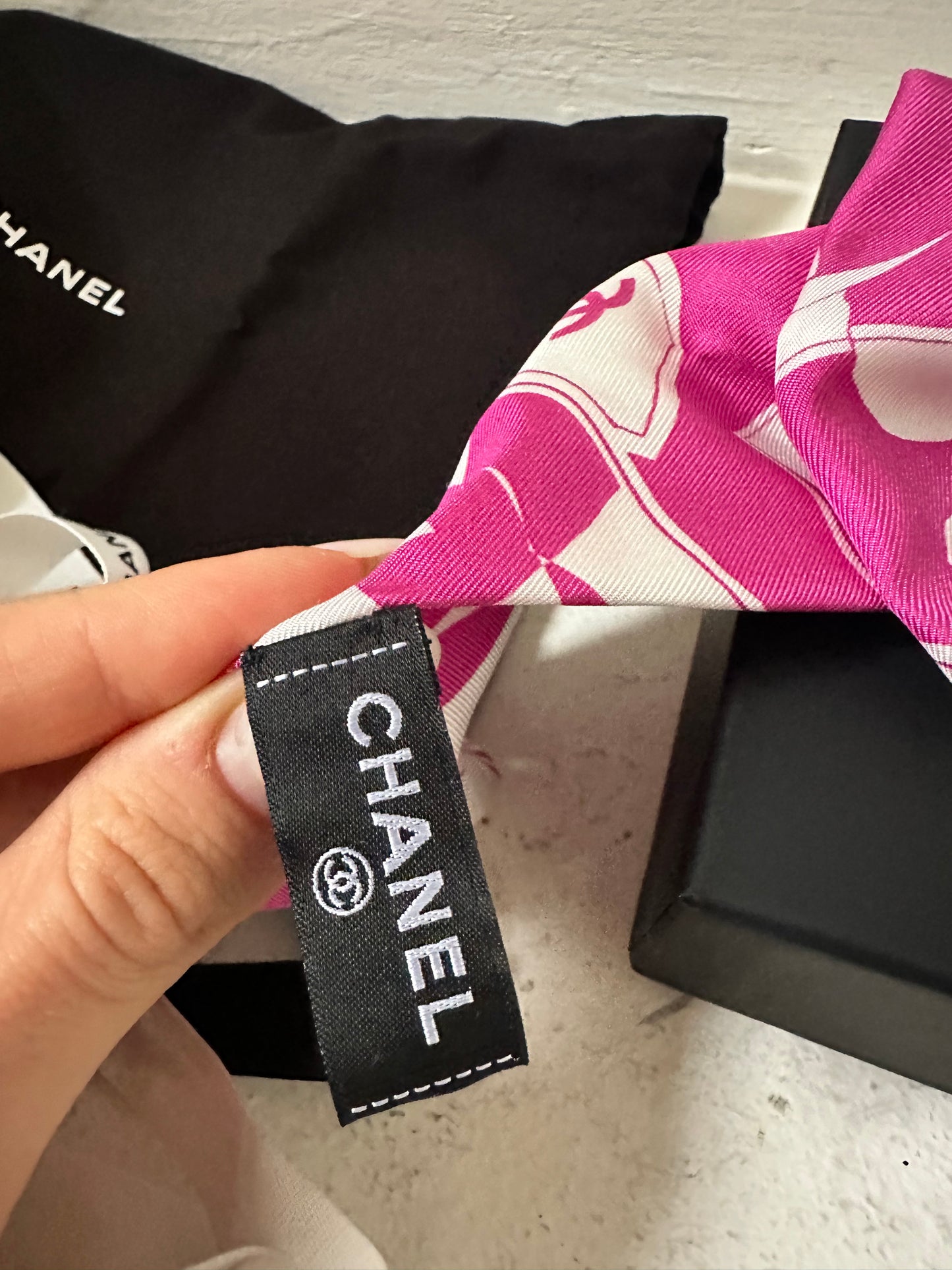 Chanel scrunchie with bow tie new