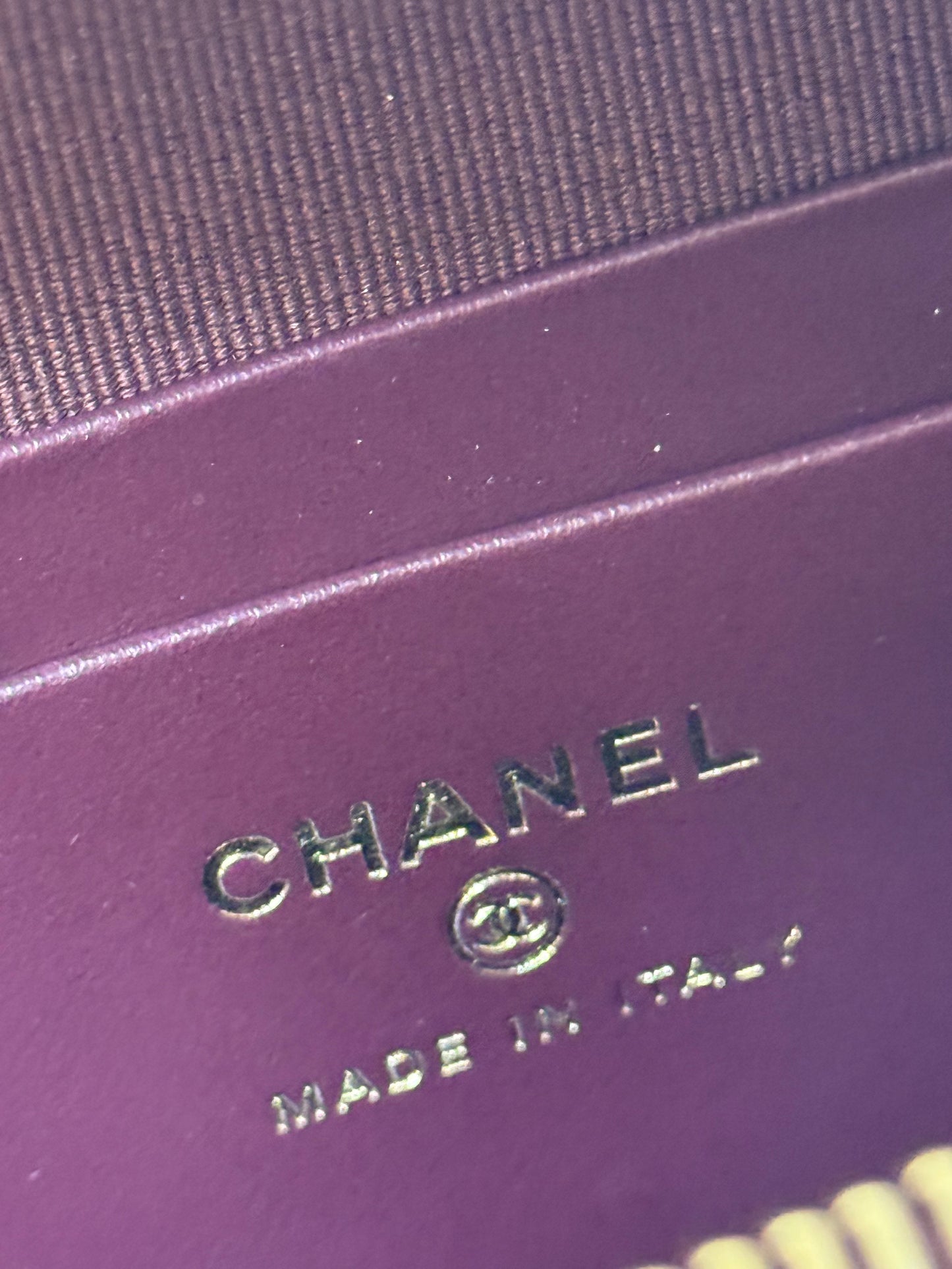 Chanel 2024 Waist bag in burgundy