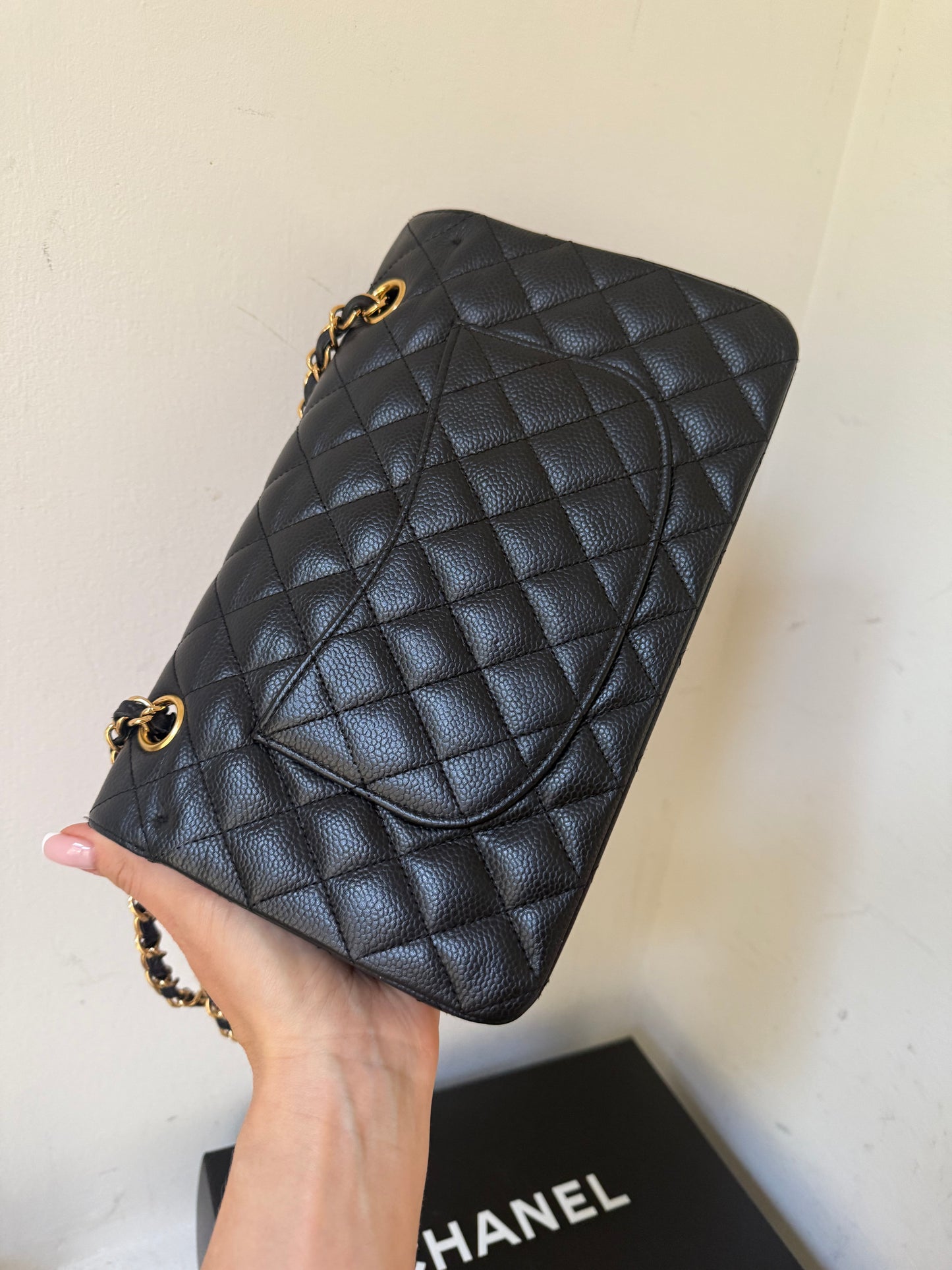 Chanel caviar classic flapbag medium 2008