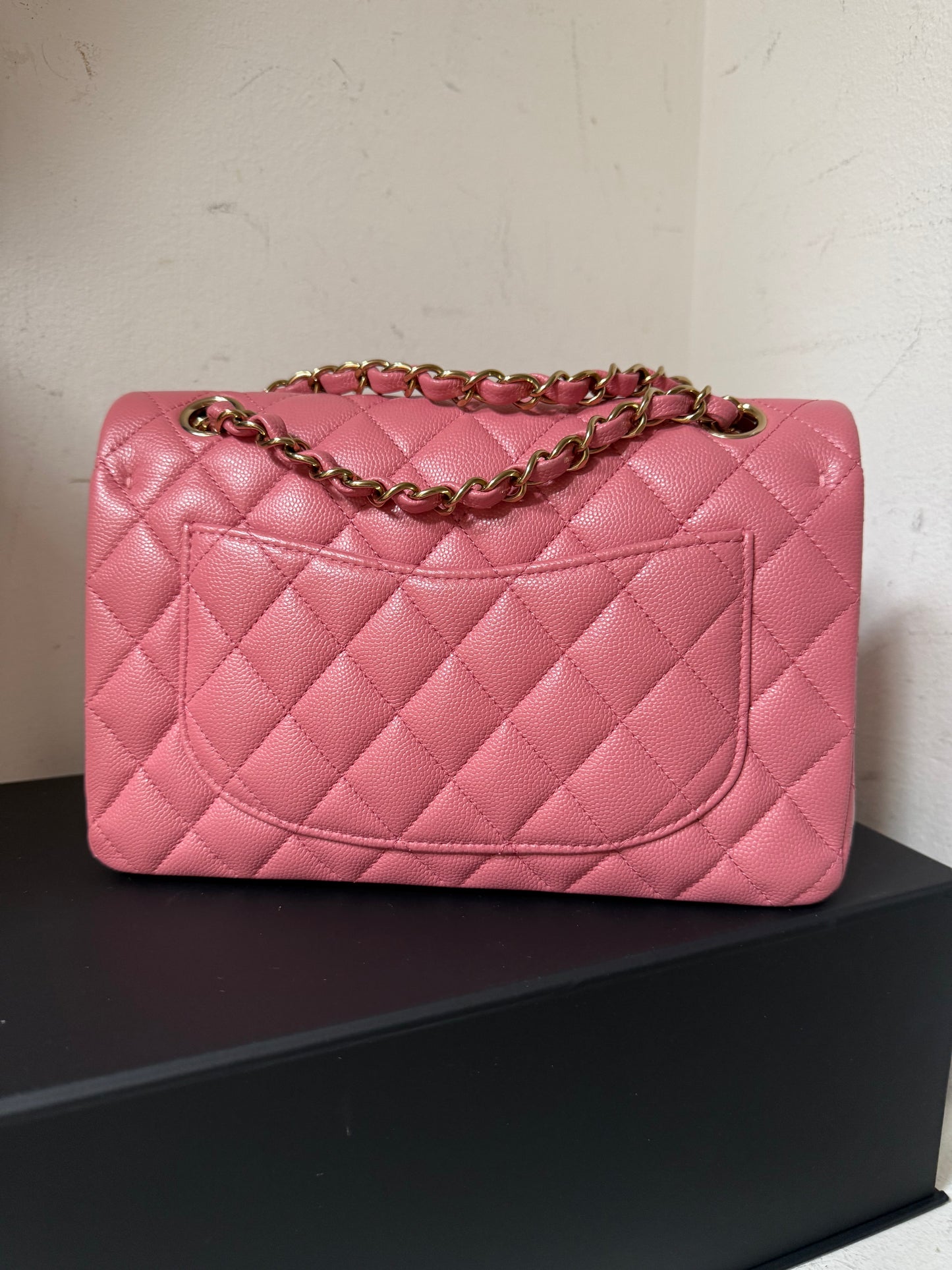 Chanel caviar small flapbag 2022