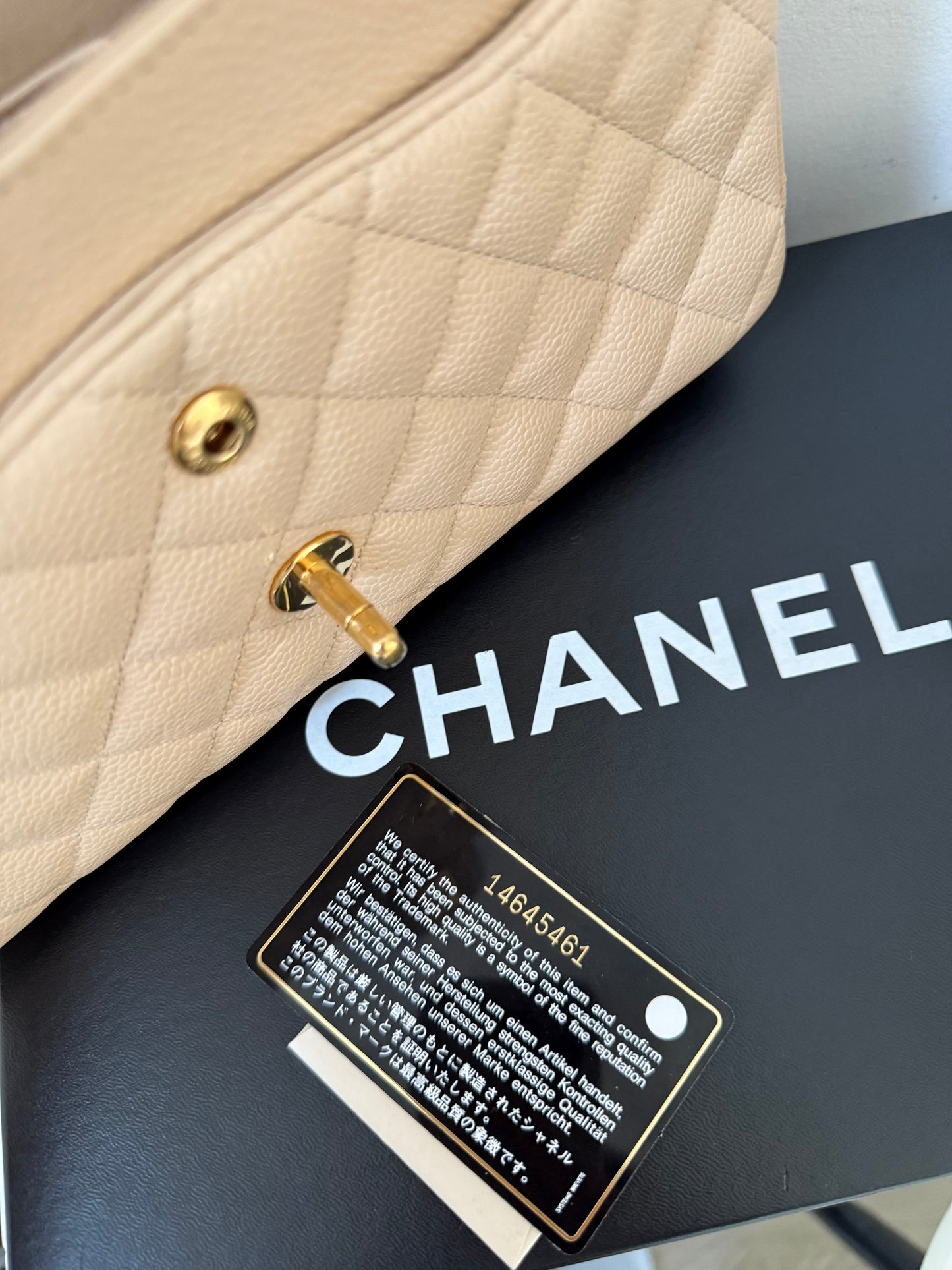 Chanel beige classic flap medium in caviar leather 14-series