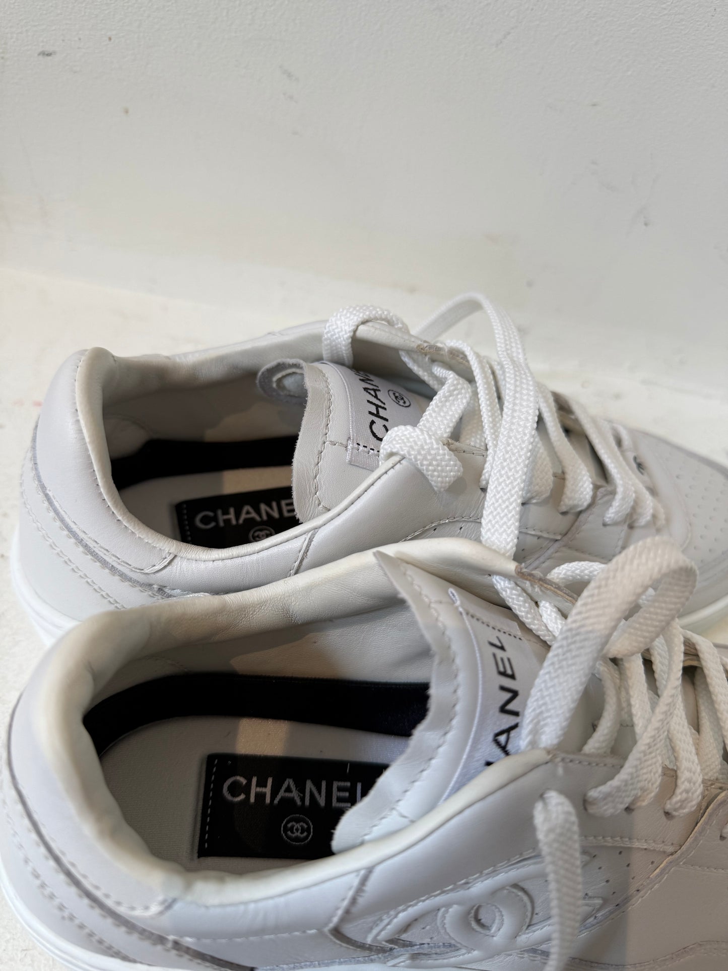 Chanel white tennis sneakers size 40.5