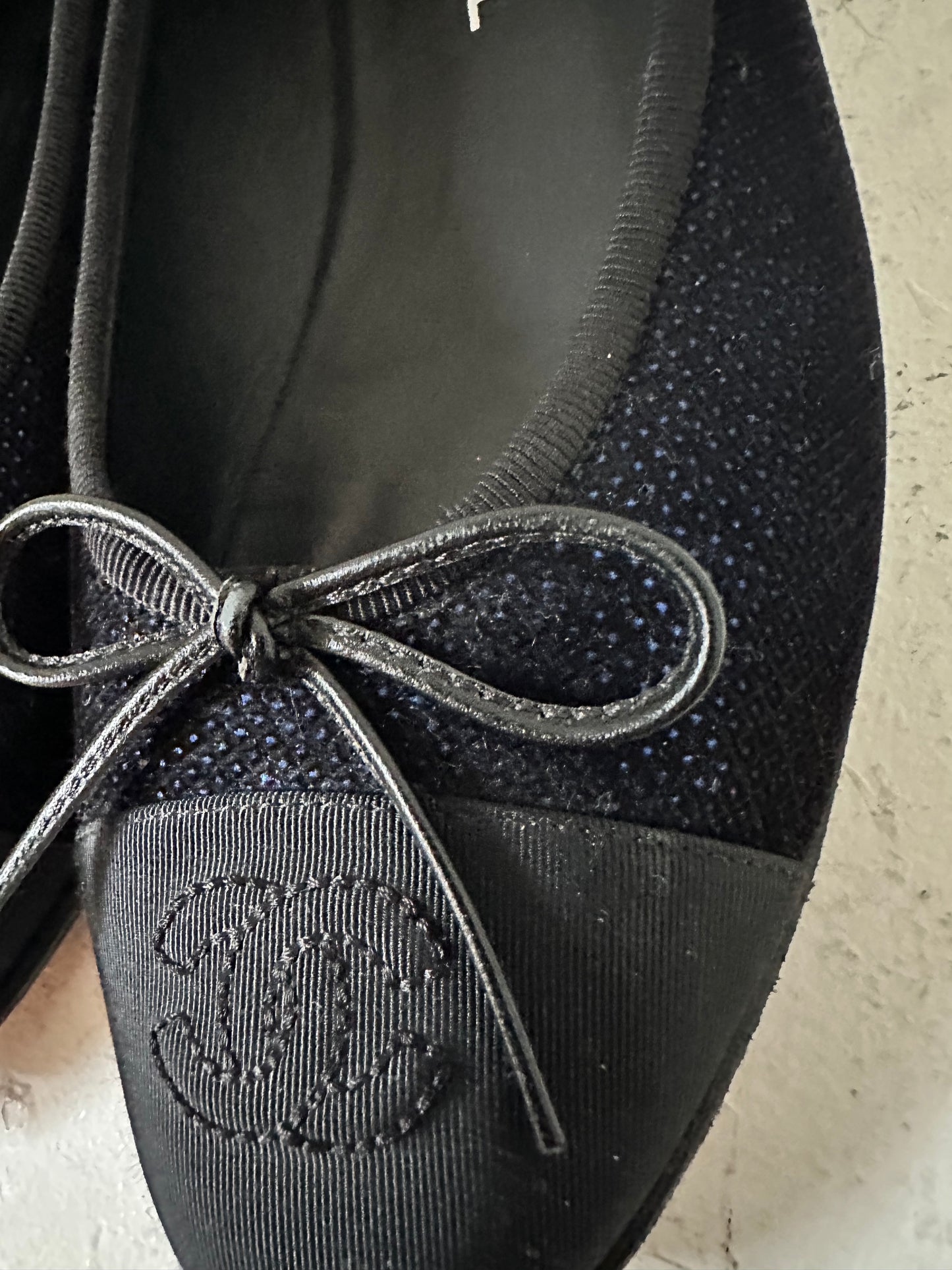 Chanel blue velvet ballerina 39 used