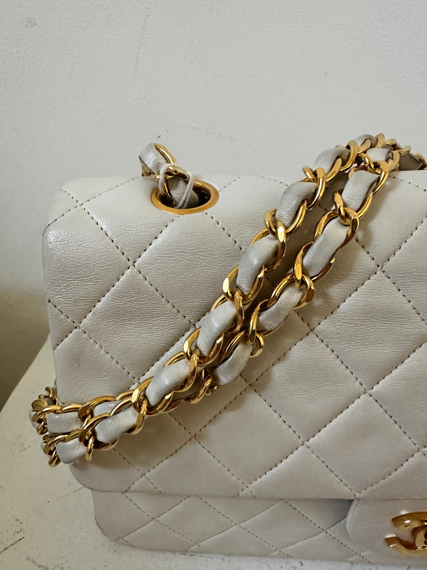 Chanel ecru medium classic flap vintage