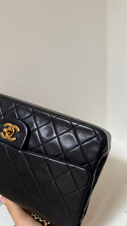 Chanel medium vintage lambskin double flapbag 1 series (1989-1991)