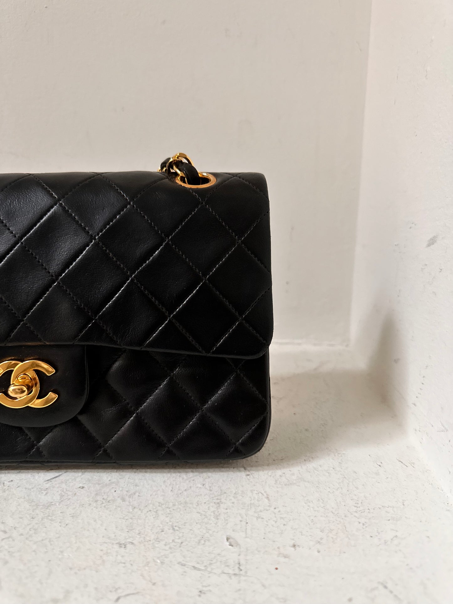 Chanel small flapbag 2 series