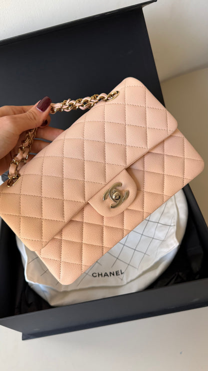 Light beige small caviar double flapbag with chip