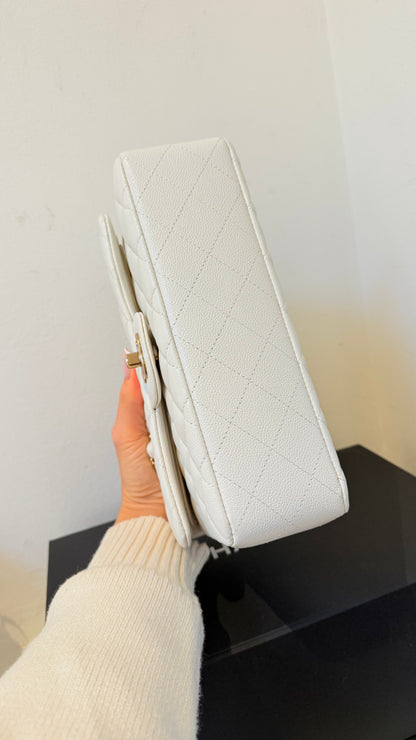 Chanel small white caviar double flapbag chip like new