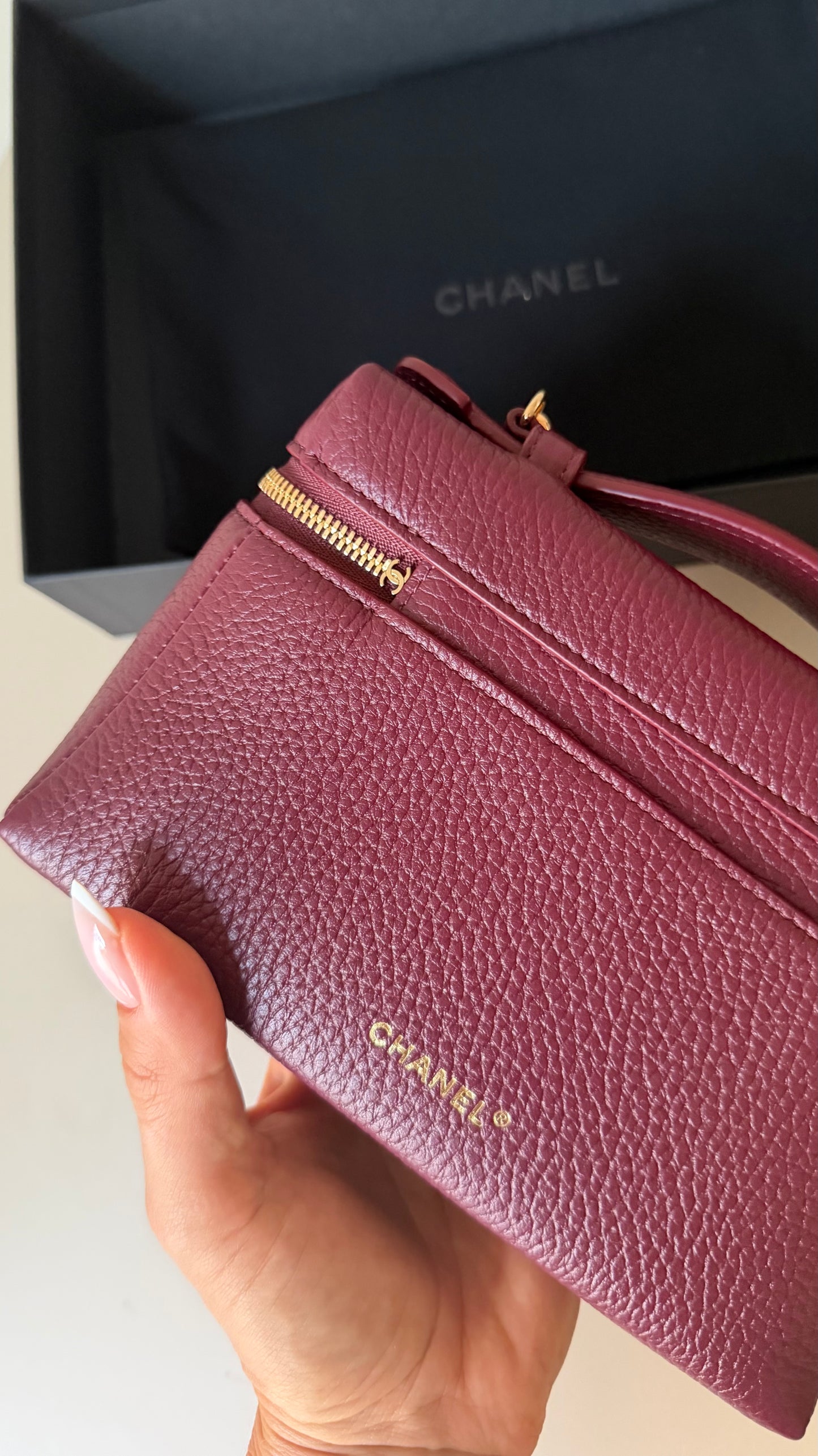 Chanel LP vanity burgundy leather