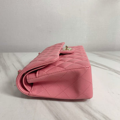 Chanel small pink caviar classic flapbag chip