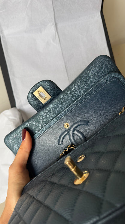 Chanel small caviar classic flap Iridiscent dark blue