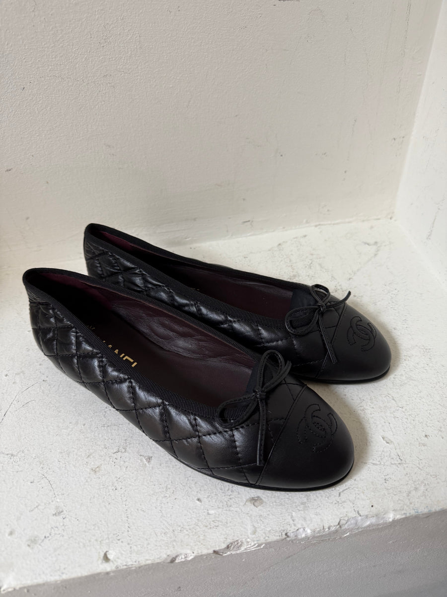 Chanel ballerina black quilted 39.5