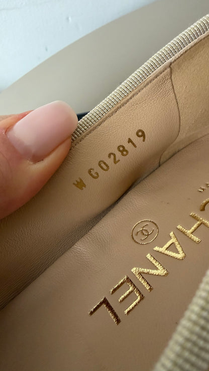 Chanel ballerina 40 beige leer