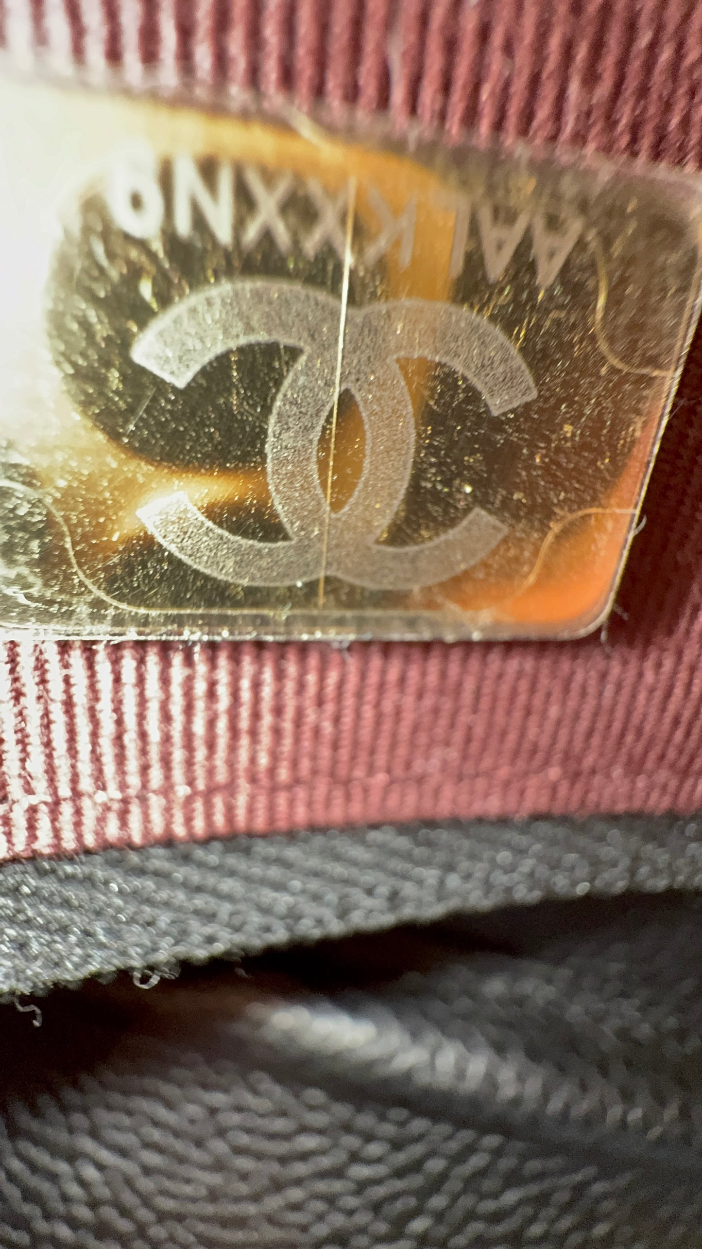 Chanel wallet on chain black caviar new