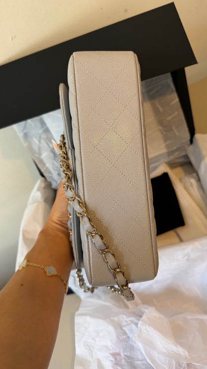 Chanel small light grey caviar flapbag chip