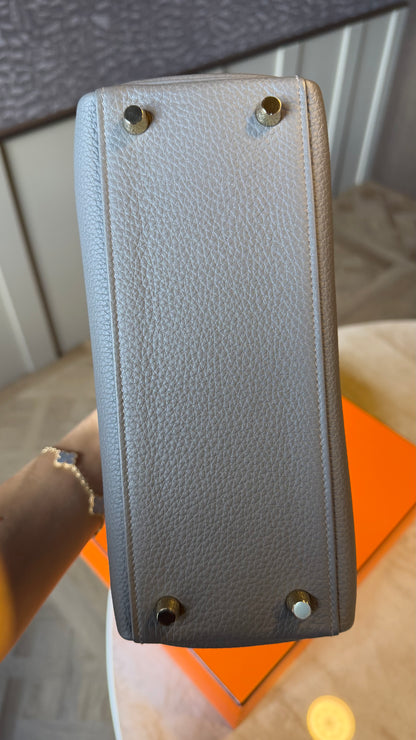 Kelly 25 gris Meyer Togo leather stamp B