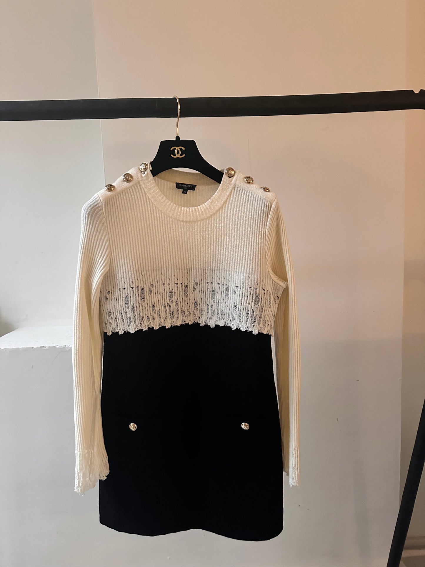 Chanel white/black cashmere dress size 34