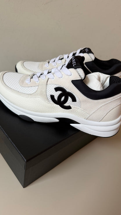 Chanel sneakers white panda size 42