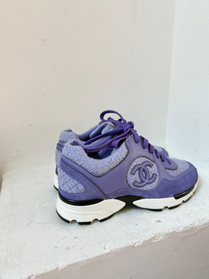 Chanel lila sneaker size 37
