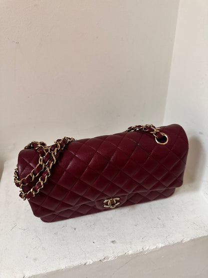 Chanel medium classic flap caviar 2023