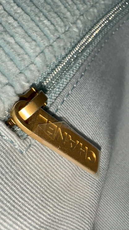 Chanel large Chanel 19 in baby blue