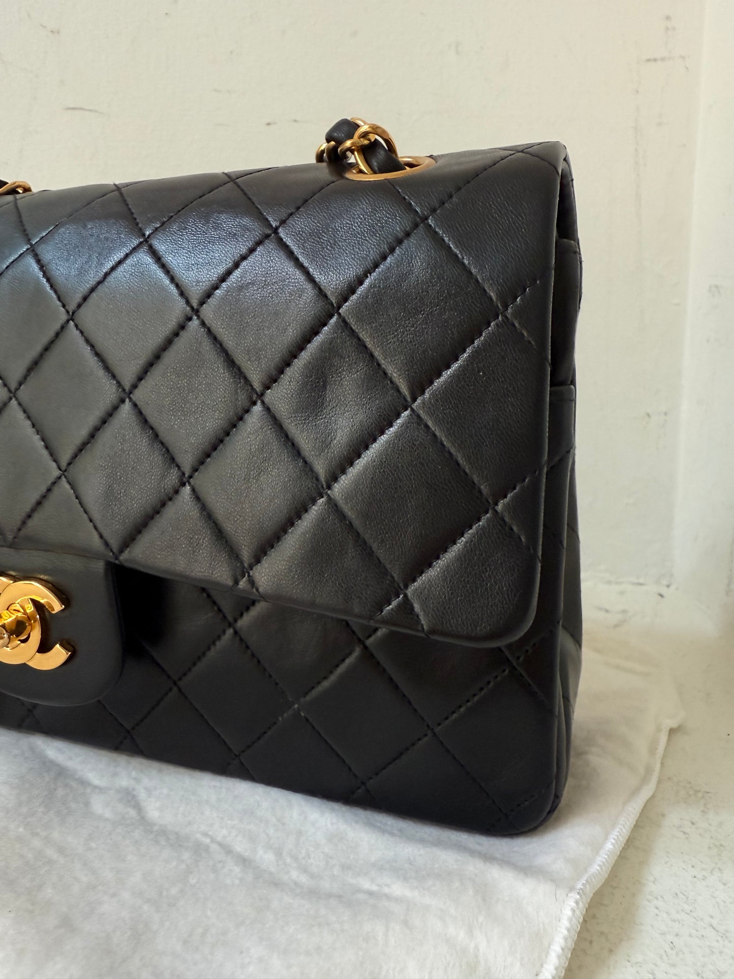 Chanel medium black lambskin 3 series (1997-1999)