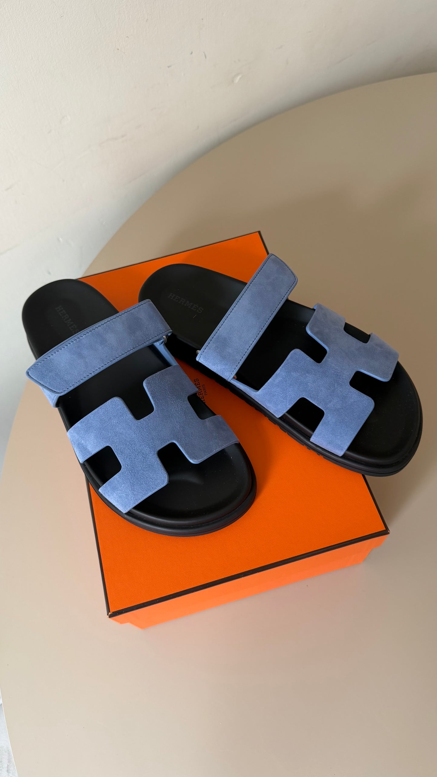 Chypre Hermes size 39.5 blue