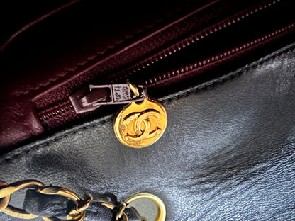 Chanel chocolate vintage Diana