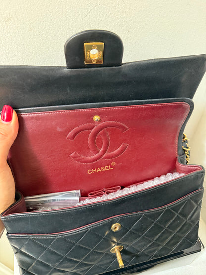 Chanel medium lambskin vintage flap 1 series (1989-1991)