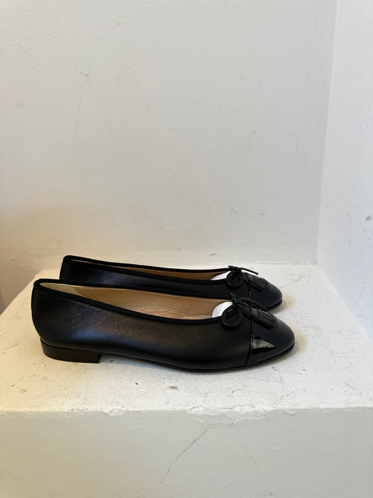 Chanel ballerina size 37.5 new
