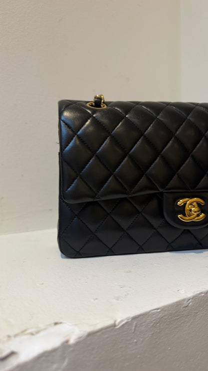 Medium Chanel lambskin 16 series (2012) full set no invoice
