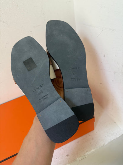 Hermes Giulia sandals 38.5 new