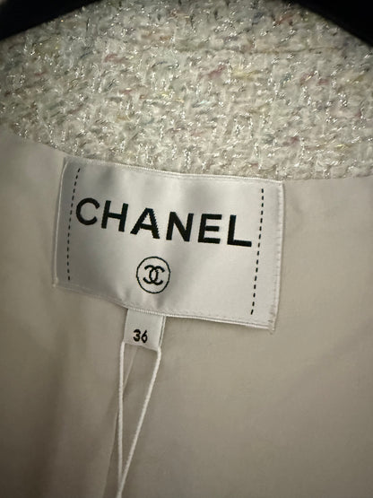 Chanel 2018 tweed blazer size 36/S