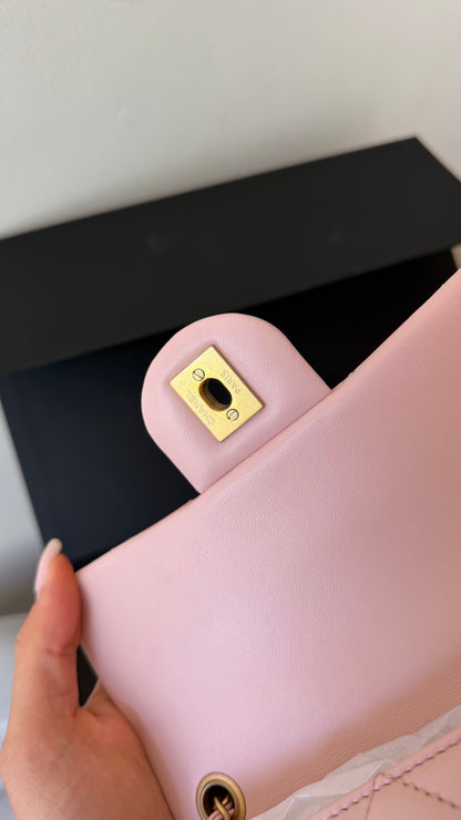 Chanel mini pink lambskin pearl crush